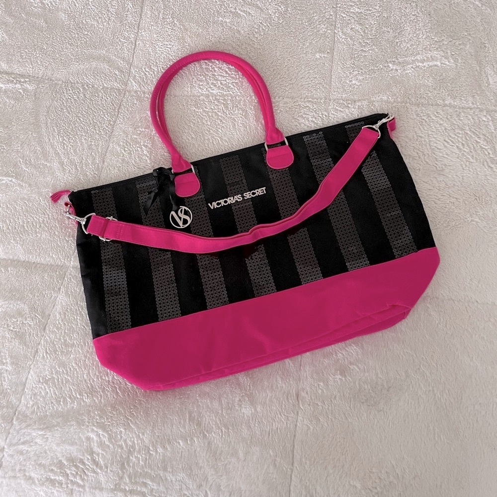 VICTORIA'S SECRET SEQUIN TOTE BAG
